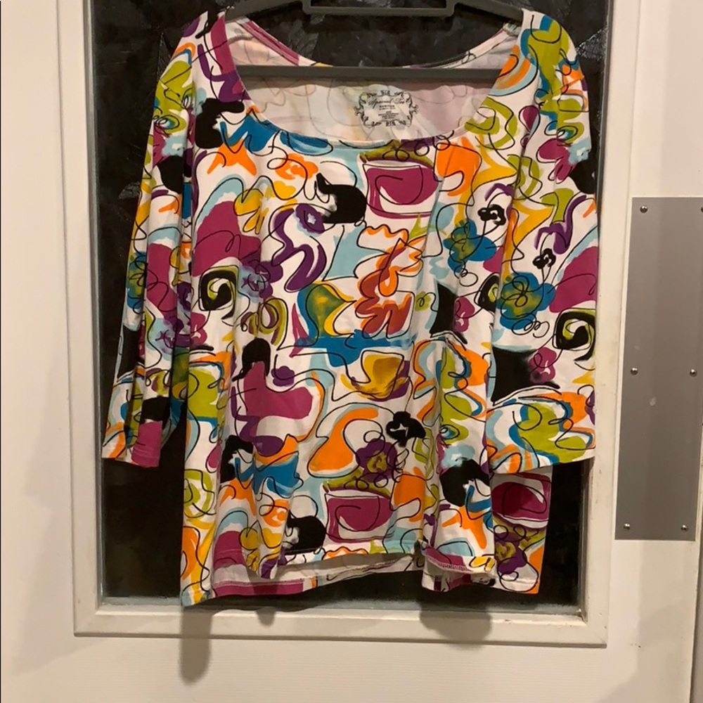 Avenue - Special Tee